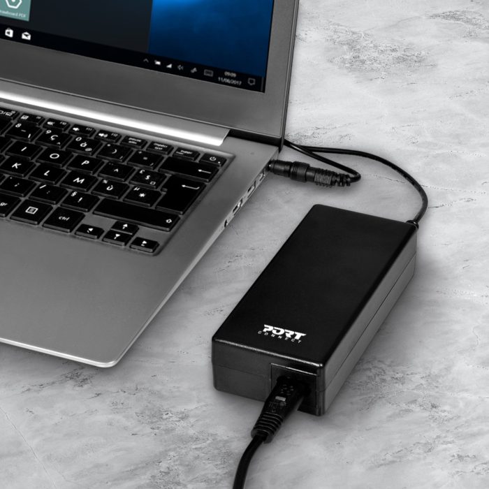 ABS and PCBA construction and is designed for Asus notebooks up to 15.6"