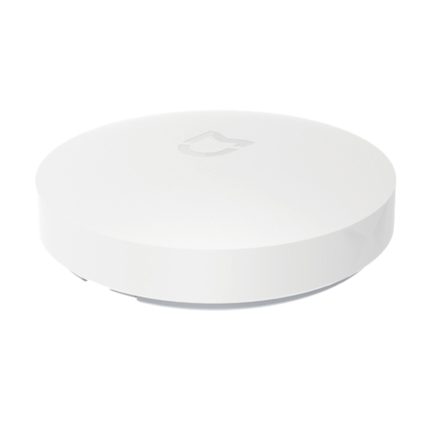 Easily control the smart devices in your home with the Xiaomi Mi Smart Wireless Switch. It features a small and flat design that can be easily placed anywhere in the home